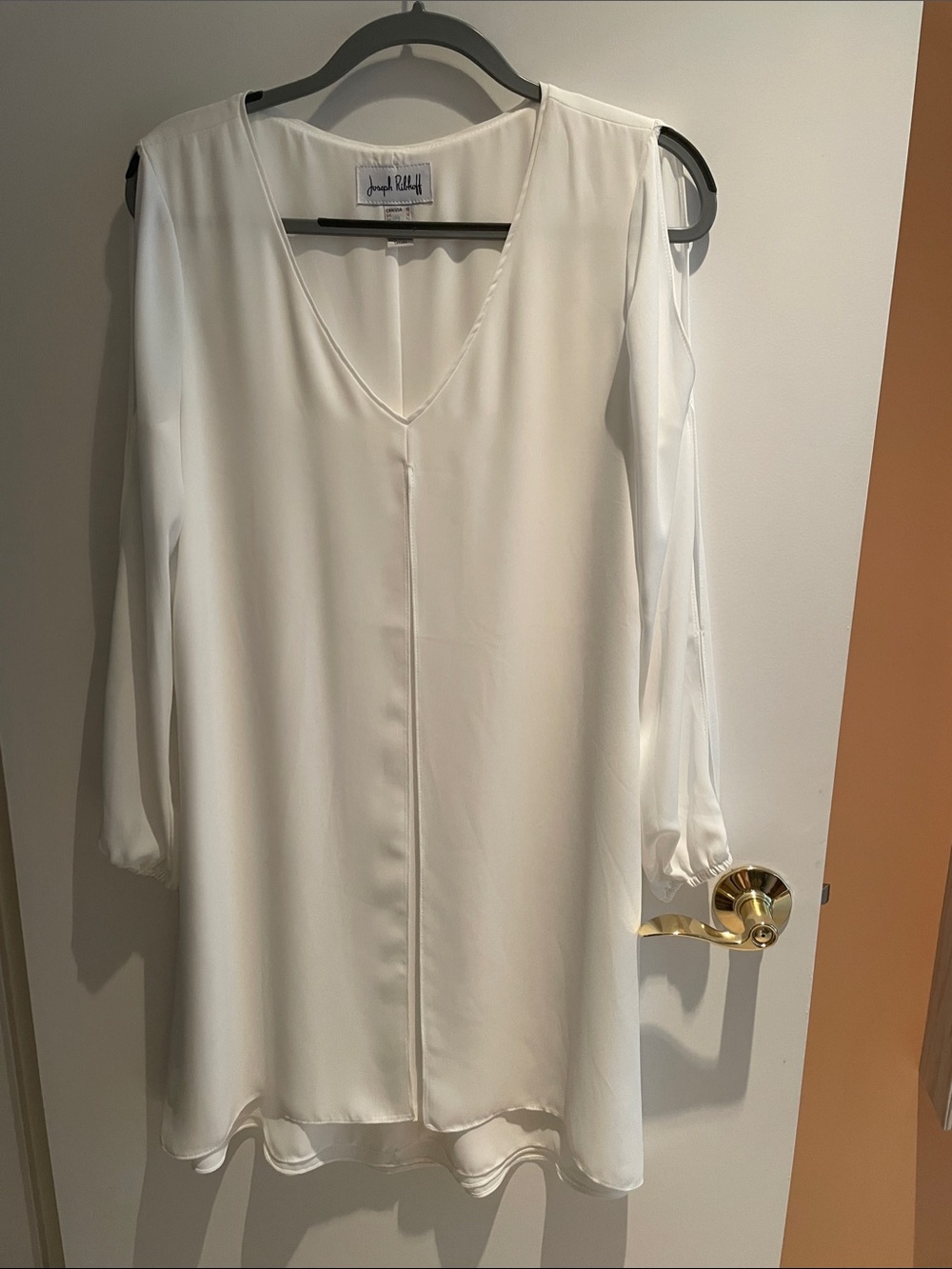 Joseph Ribkoff White V-Neck Long Sleeve cocktail dress